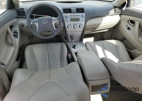 2008 Toyota Camry Ce z USA, uszkodzony, nr VIN 4T1BE46KX8U240912